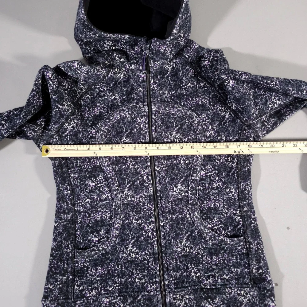 Lululemon Scuba Hoodie Women 10 Purple Black Static Print Full Zip Fleece Jacket
